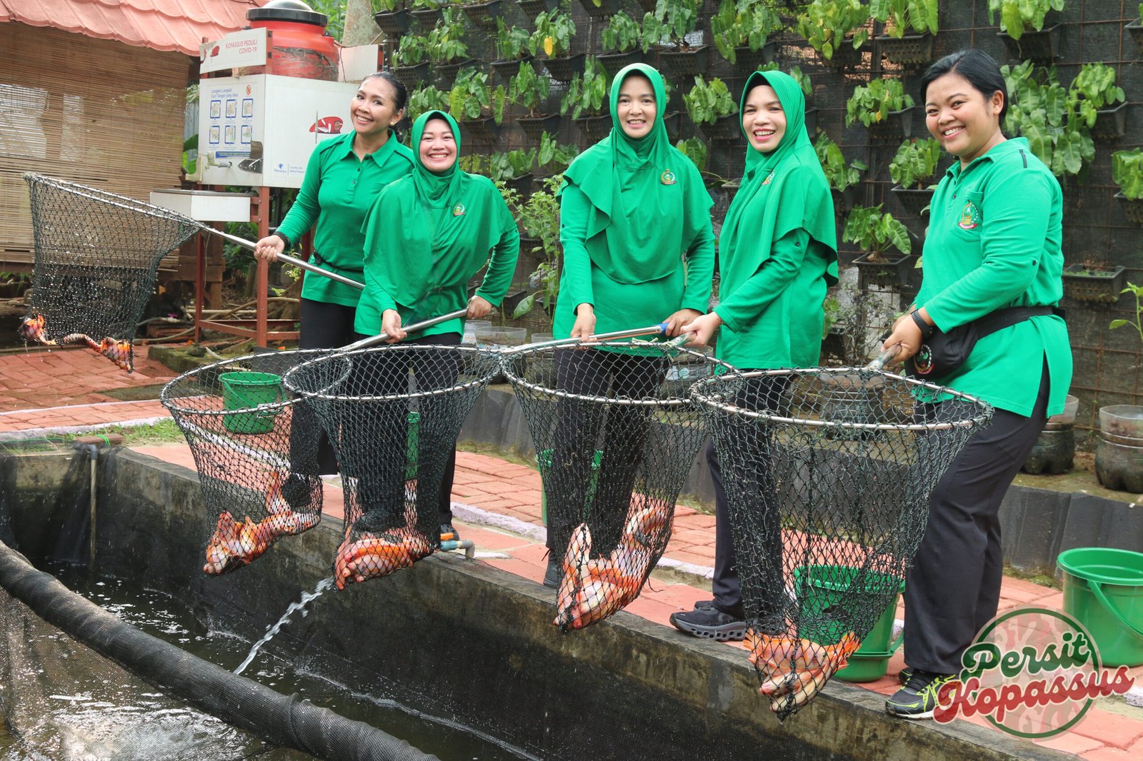 Jalan Pagi dan Panen Bersama