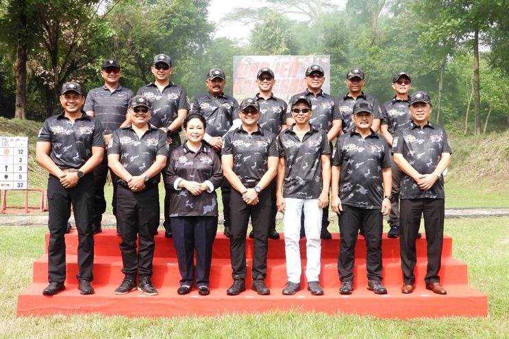 Lomba Menembak dalam Rangka HUT Kopassus ke-72